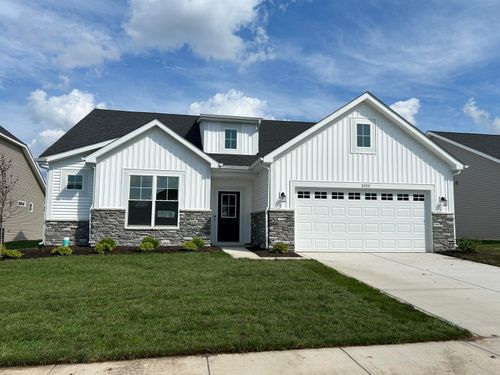3200 Viridian Way, Valparaiso, IN, 46385 | Card Image