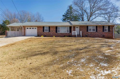 3706 College Park Cir Nw, Huntsville, AL, 35805-2628 | Card Image