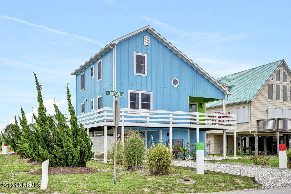 Topsail Dr, Surf City, NC 28445
