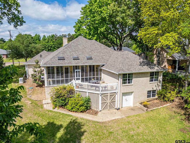 22770 Diamond Bay Dr, House other with 3 bedrooms, 2 bathrooms and null parking in Frankston TX | Image 4