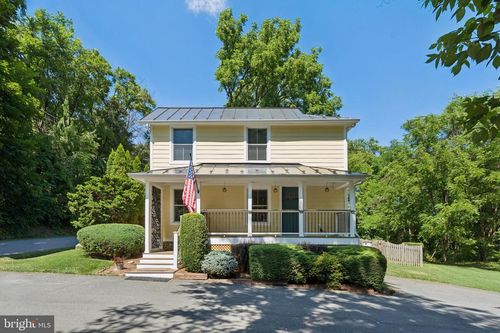 18280 Clayton Hall Rd, BLUEMONT, VA, 20135-1743 | Card Image