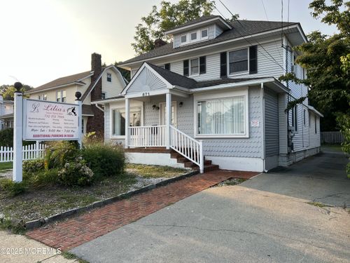 fl-1st-871 Broadway, West Long Branch, NJ, 07764-1502 | Card Image