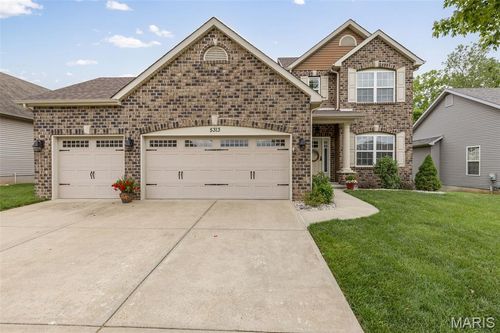 5313 Amber Meadows Dr, Imperial, MO, 63052-3110 | Card Image
