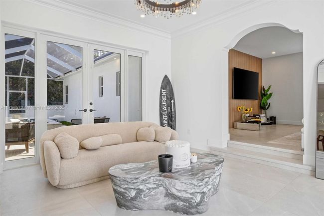 5925 Lagorce Dr, House other with 3 bedrooms, 3 bathrooms and null parking in Miami Beach FL | Image 7