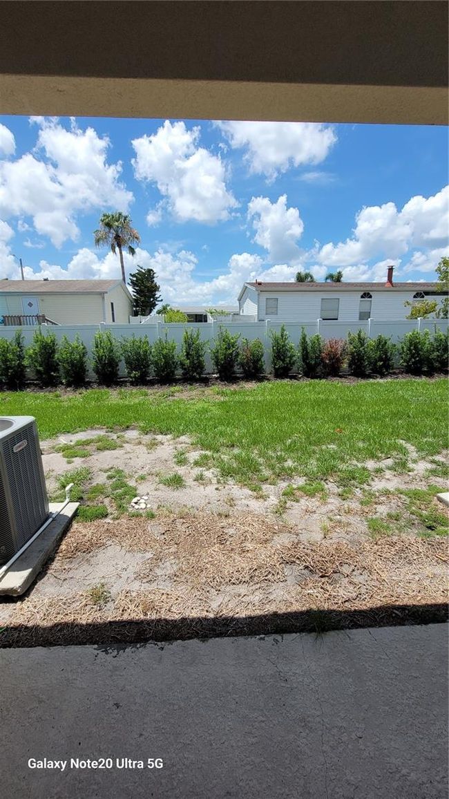 8859 Walnut Gable Ct, Townhouse with 2 bedrooms, 3 bathrooms and null parking in Riverview FL | Image 11