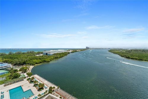 1632-500 Bayview Dr, Sunny Isles Beach, FL, 33160 | Card Image