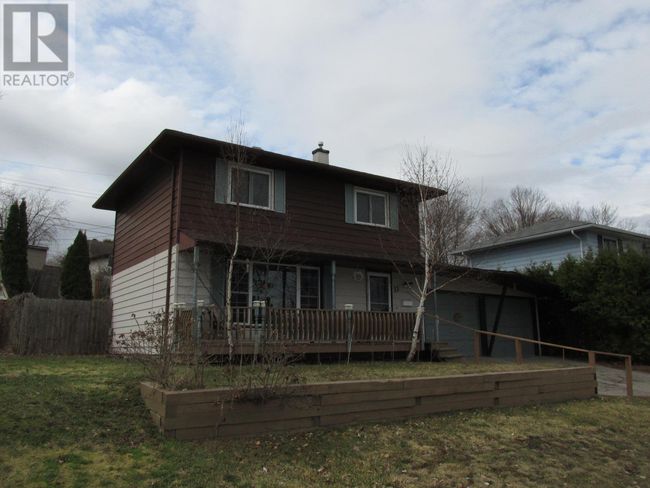 11 Birch Rd, Home with 3 bedrooms, 2 bathrooms and null parking in Elliot Lake ON | Image 27