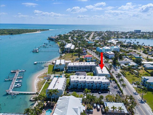 6 - 1300 Seaway Dr, Condo with 2 bedrooms, 2 bathrooms and null parking in Fort Pierce FL | Image 41