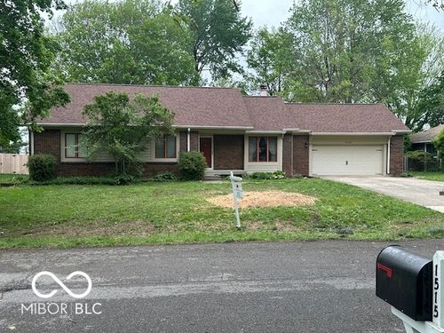 1524 83rd St, Indianapolis, IN, 46240-2372 | Card Image