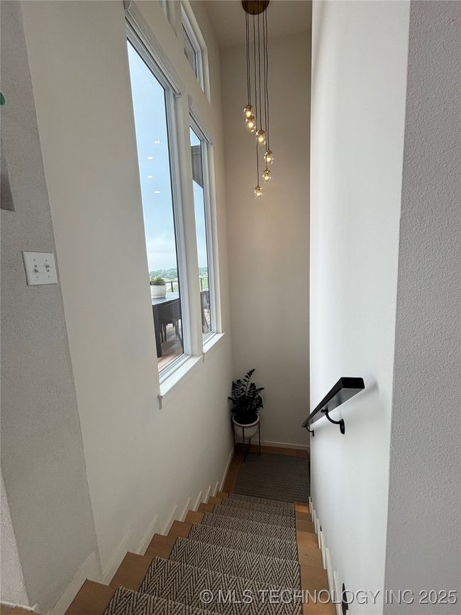 12204 Pacific Cir, House other with 3 bedrooms, 3 bathrooms and null parking in Sperry OK | Image 31