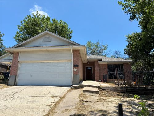 2716 Nw 18th St, Fort Worth, TX, 76106-5013 | Card Image