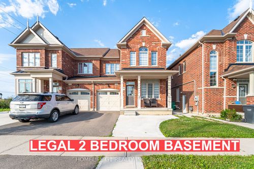 82 Truro Cir, Brampton, ON, L7A4E6 | Card Image