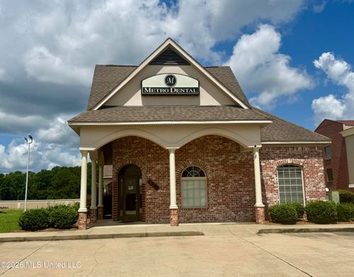 1237 Highway 35 S, Forest, MS, 39074-8830 | Card Image