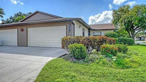 9-510 Oak Hill Circle, SARASOTA, FL, 34232 | Card Image