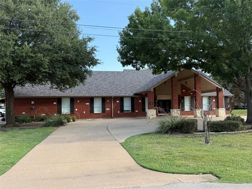 ste-103-140 W Eldred St, Burleson, TX, 76028-4282 | Card Image