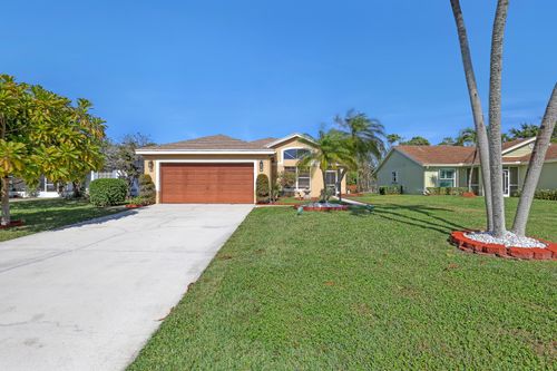 6817 Barnwell Dr, Boynton Beach, FL, 33437-3617 | Card Image