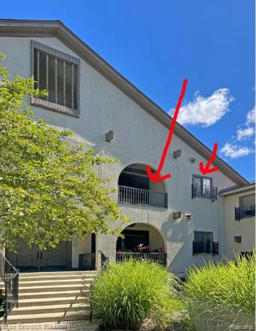 unit-42-42160 Woodward Ave, Bloomfield Hills, MI, 48304-5159 | Card Image