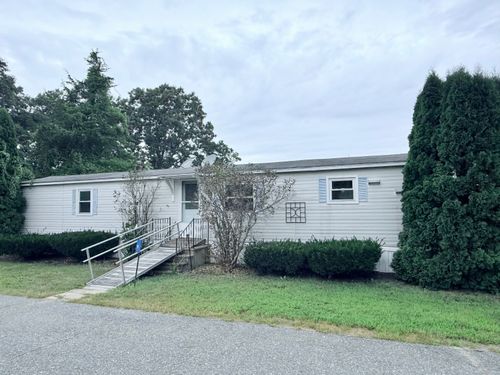 9 Sunshine Ter, North Grosvenordale, CT, 06255-1529 | Card Image