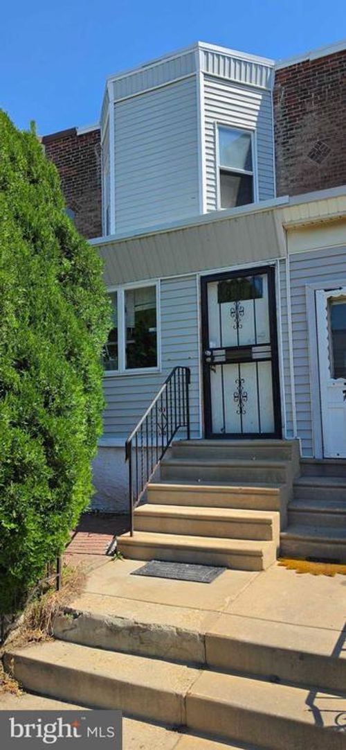 2641 S 68th St, PHILADELPHIA, PA, 19142-2724 | Card Image