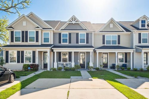 202 Kirkland St, Goose Creek, SC, 29445-3680 | Card Image