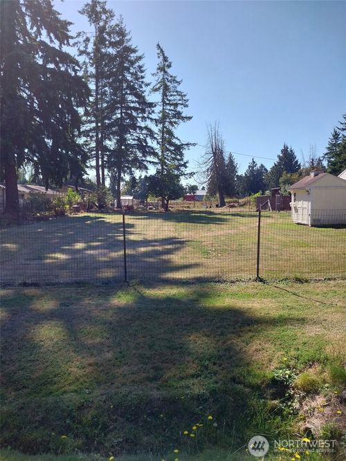 2420 92nd St E, Tacoma, WA, 98445-5716 | Card Image