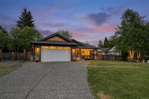 1677 Elford Rd, Shawnigan Lake, BC, V8H2H7 | Card Image