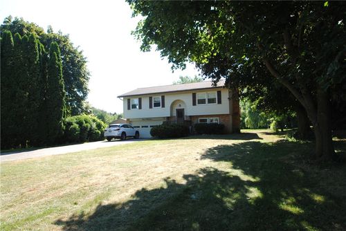 1247 Middle Rd, Rush, NY, 14543-9606 | Card Image