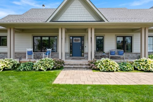 3 Georgian Grande Dr, Oro Medonte, ON, L0K1T0 | Card Image