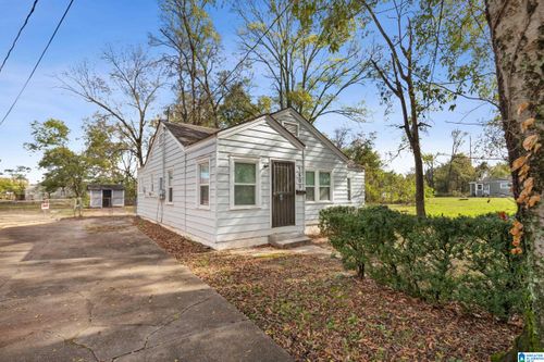 4805 Avenue V, BIRMINGHAM, AL, 35208-4707 | Card Image