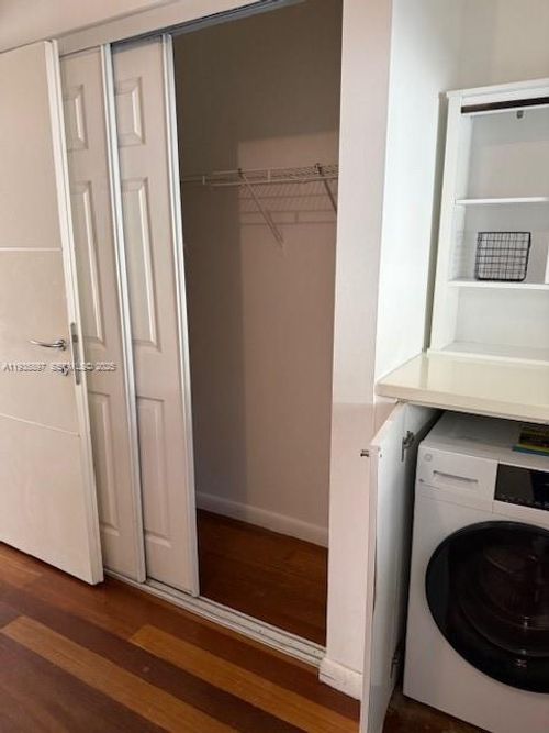 apt-322-1568 Pennsylvania Ave, Miami Beach, FL, 33139-3641 | Card Image