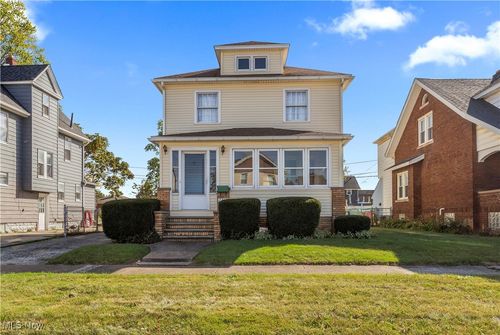 2312 E 32nd St, Lorain, OH, 44055-2020 | Card Image