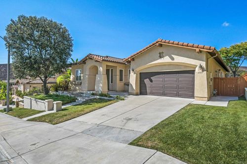 2547 N Trail Ct, Chula Vista, CA, 91914-4153 | Card Image