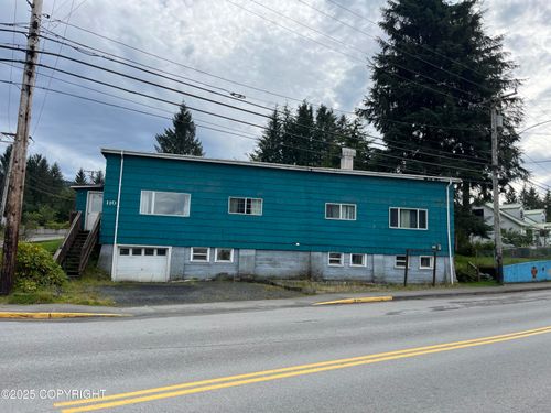 110 Lumber St, Petersburg, AK, 99833-1529 | Card Image