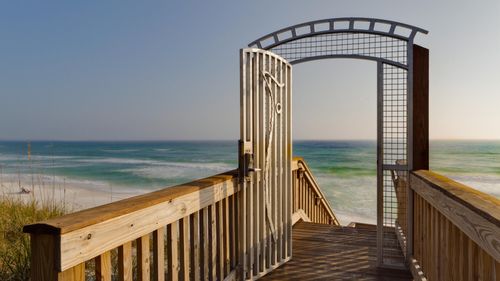 m2422-2046 W County Highway 30a, Santa Rosa Beach, FL, 32459-0182 | Card Image