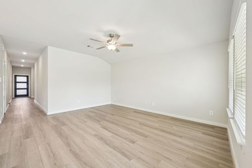 8210 Blackwell Cove Dr, Baytown, TX, 77523-4407 | Card Image