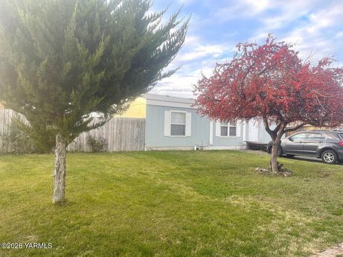 2917 W 19th Ave, Kennewick, WA, 99337-2307 | Card Image