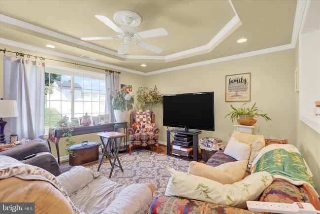 8 Cardinal Dr, Townhouse with 3 bedrooms, 2 bathrooms and null parking in LIVERPOOL PA | Image 9