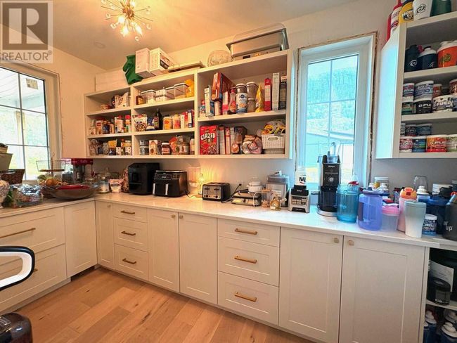 2105 Foothill Dr, Home with 5 bedrooms, 3 bathrooms and null parking in Thunder Bay ON | Image 17