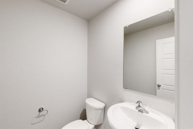 116 Northampton Dr, House other with 4 bedrooms, 4 bathrooms and null parking in Justin TX | Image 20