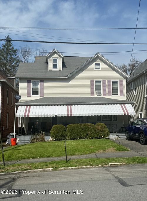 1517-1519 Electric St, Dunmore, PA, 18509-2046 | Card Image