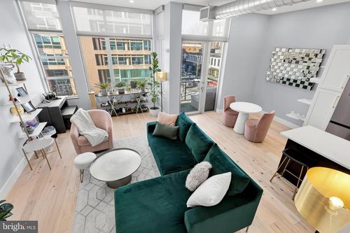 apt-303-1390 V St Nw, WASHINGTON, DC, 20009-8338 | Card Image