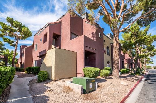 222-4050 Pacific Harbors Dr, Las Vegas, NV, 89121-4143 | Card Image
