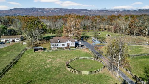 99 Dusinberre Rd, Gardiner, NY, 12525-5306 | Card Image