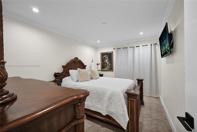 14103 Sw 55 Th St, Townhouse with 2 bedrooms, 1 bathrooms and null parking in Miami FL | Image 19