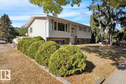 11914 40 St Nw, Edmonton, AB, T5W2K9 | Card Image