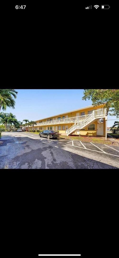 apt-13-1-4050 Ne 12th Ter, Oakland Park, FL, 33334-4603 | Card Image