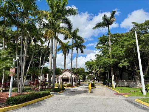 9435-9435 Sw 140th Ct, Miami, FL, 33186-1280 | Card Image