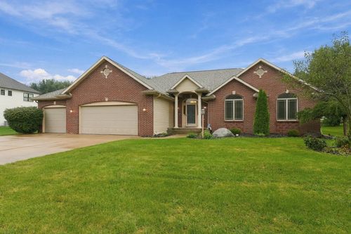 57841 El Dorado Dr, Goshen, IN, 46528-7758 | Card Image