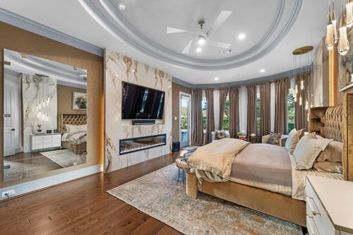 5006 Water View Bnd, Sugar Land, TX, 77479-3544 | Card Image