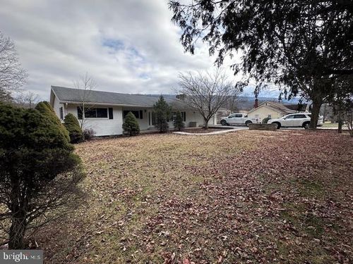 11328 Pogue Rd, ORBISONIA, PA, 17243-9209 | Card Image